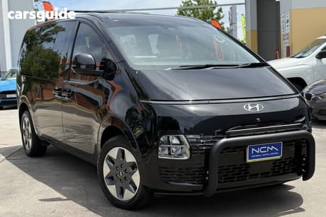 Black 2021 Hyundai Staria Wagon Highlander