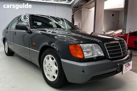 Grey 1995 Mercedes-Benz S500 Sedan L