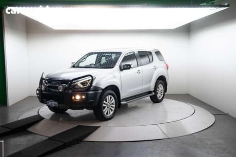 Silver 2017 Isuzu MU-X Wagon Ls-U (4X4)