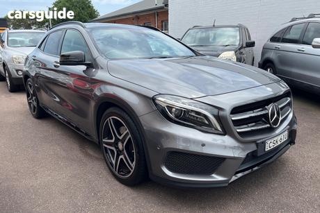 Grey 2014 Mercedes-Benz GLA250 Wagon 4Matic