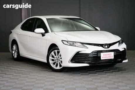 White 2024 Toyota Camry Sedan Ascent