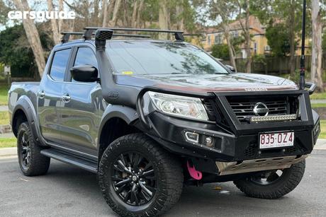 Grey 2018 Nissan Navara Dual Cab Pick-up St (4X4)