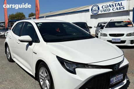 White 2020 Toyota Corolla Hatchback Ascent Sport Hybrid