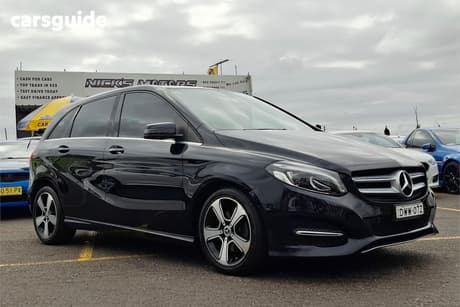 Black 2018 Mercedes-Benz B250 Hatchback 4Matic