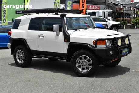 White 2012 Toyota FJ Cruiser Wagon