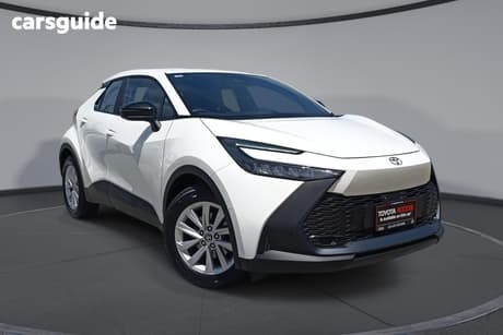 White 2024 Toyota C-HR Wagon Gxl Hybrid