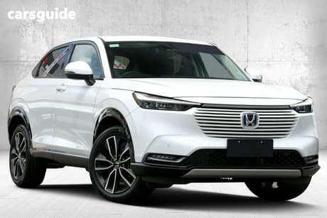 White 2023 Honda HR-V Wagon E:Hev L