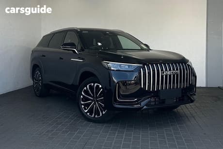 Black 2025 Jaecoo J8 Wagon Track