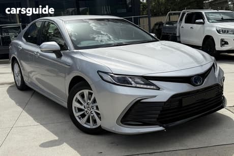 Silver 2024 Toyota Camry Sedan Ascent