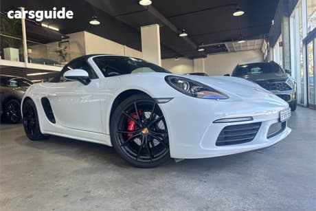 White 2016 Porsche 718 Roadster Boxster S