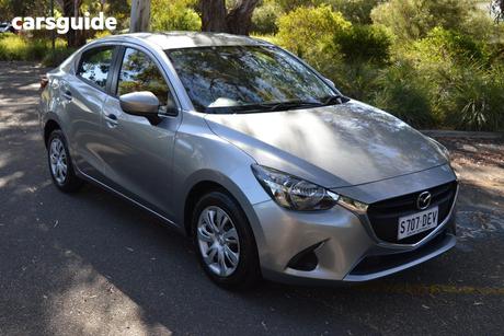 Silver 2018 Mazda 2 Sedan Neo