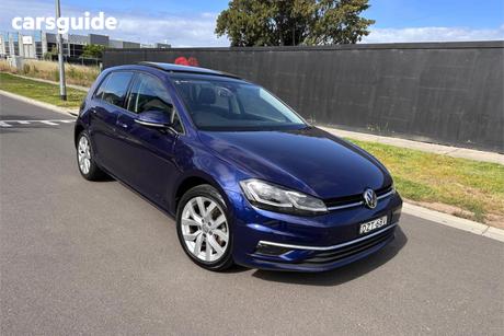 Blue 2018 Volkswagen Golf Hatchback 110 Tsi Highline