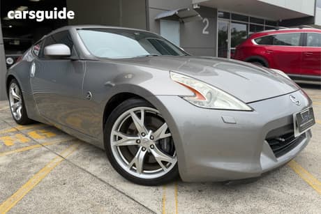 Silver 2010 Nissan 370Z Coupe