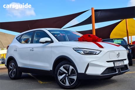 White 2023 MG ZS EV Wagon Excite