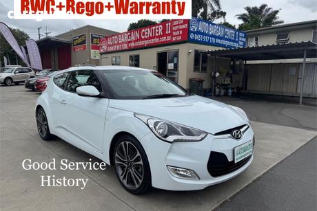White 2018 Hyundai Veloster Coupe