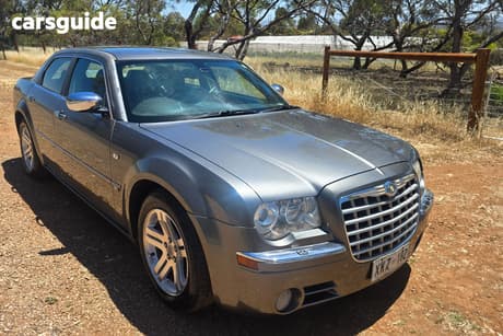 Grey 2006 Chrysler 300C Sedan Crd