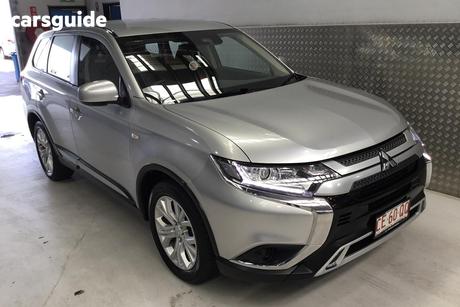 Silver 2021 Mitsubishi Outlander Wagon Es 7 Seat (2Wd)