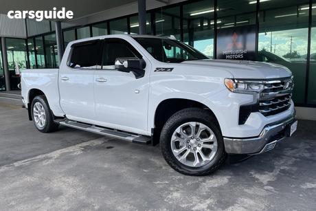 White 2023 Chevrolet Silverado Crew Cab Pickup 1500 Ltz Premium