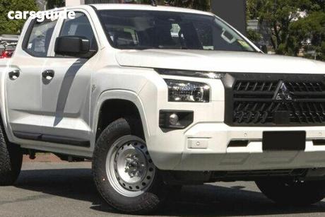 White 2024 Mitsubishi Triton Double Cab Pick Up Glx (4X4)