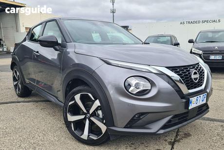 Grey 2023 Nissan Juke Hatchback St-L