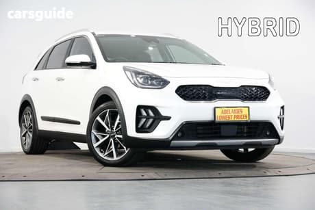 White 2021 Kia Niro Wagon Hev Sport (Hybrid)