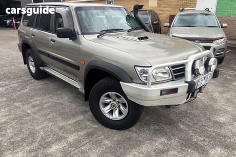 2002 Nissan Patrol Wagon St (4X4)