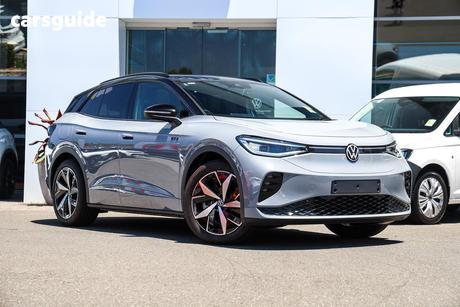 Grey 2025 Volkswagen Id.4 Wagon Gtx