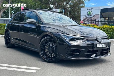 Black 2025 Volkswagen Golf Hatchback R Black Edition