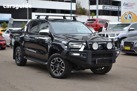 Black 2021 Toyota Hilux Double Cab Pick Up Sr5 (4X4)