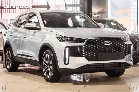 Silver 2025 Chery Tiggo 4 Wagon Ultimate