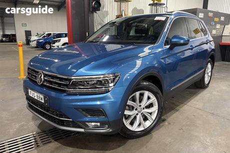 Blue 2018 Volkswagen Tiguan Wagon 162 Tsi Highline