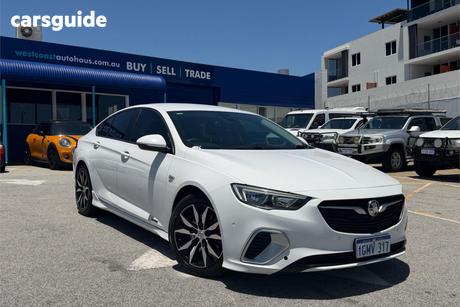 White 2018 Holden Commodore Liftback Vxr
