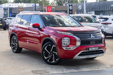 Red 2023 Mitsubishi Outlander Wagon Exceed 7 Seat (Awd)