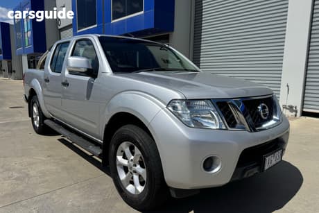 Silver 2013 Nissan Navara Dual Cab Pick-up St (4X4)