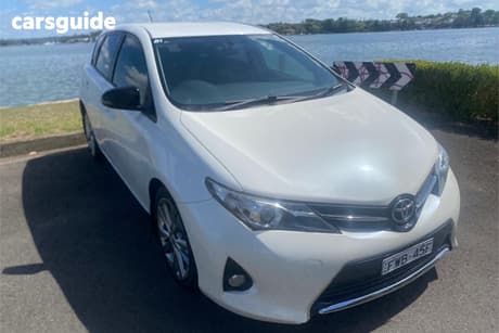 White 2012 Toyota Corolla Hatchback Levin Sx