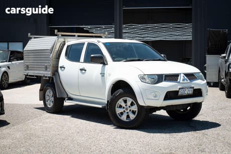 White 2011 Mitsubishi Triton Double Cab Utility Gl-R (4X4)
