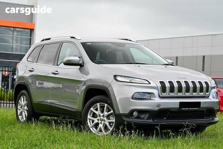 Silver 2014 Jeep Cherokee Wagon Longitude (4X4)
