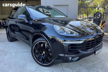 Black 2017 Porsche Cayenne Wagon Platinum Edition