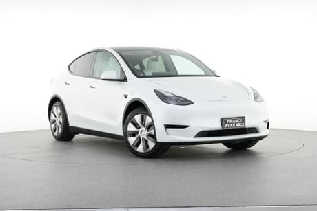 White 2023 Tesla Model Y Wagon Rear-Wheel Drive
