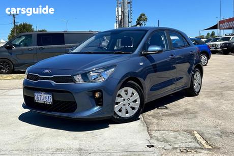 Blue 2019 Kia RIO Hatchback S