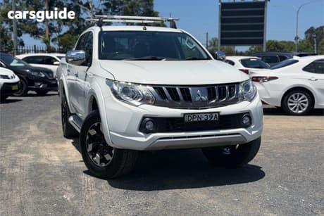 White 2017 Mitsubishi Triton Dual Cab Utility Exceed (4X4)