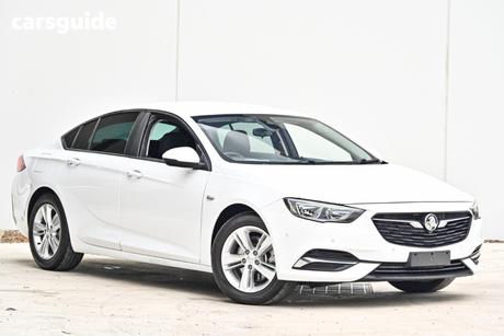 White 2020 Holden Commodore Liftback Lt