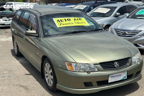 Green 2004 Holden Commodore Wagon Berlina