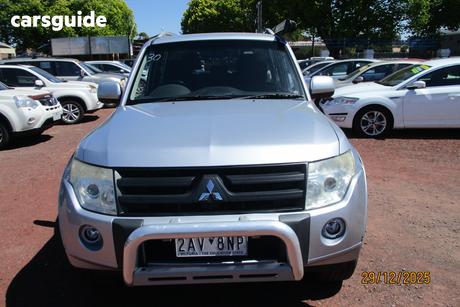 Grey 2010 Mitsubishi Pajero Wagon Glx Lwb (4X4)