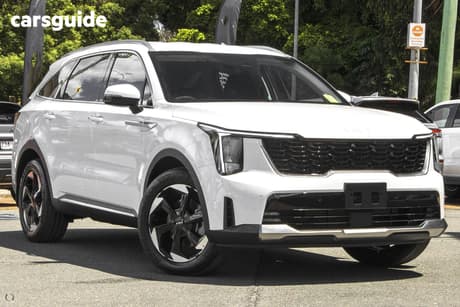 White 2025 Kia Sorento Wagon Sport+ 7 Seat