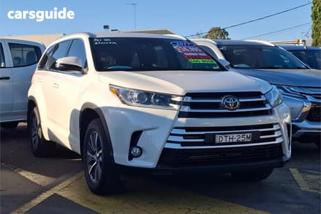 White 2017 Toyota Kluger Wagon Gxl (4X2)