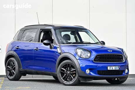 Blue 2015 Mini Countryman SUV COOPER F