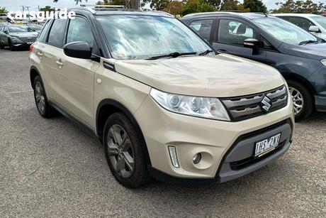 Beige 2016 Suzuki Vitara Wagon Rt-S