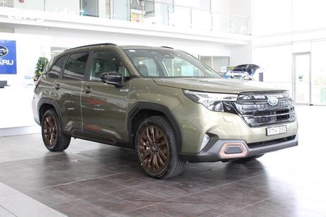 Green 2025 Subaru Forester Wagon Hybrid Sport (Awd)