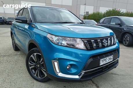 Blue 2024 Suzuki Vitara Wagon Turbo